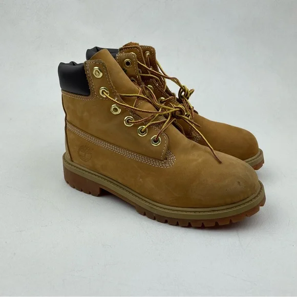 Timberland 6 Inch Premium Junior 'Wheat' Waterproof Boot - Size 4.5Y / 6W - Picture 3 of 8